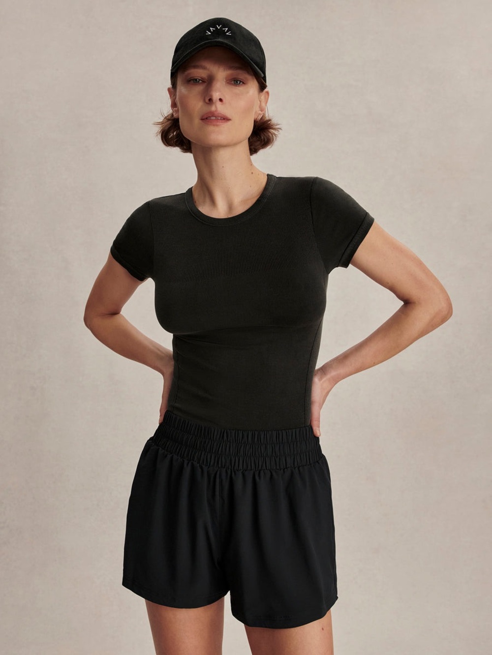 Varley Kallin Running Shorts 3” Athletic Performance Shorts Mid-Rise Size Medium
